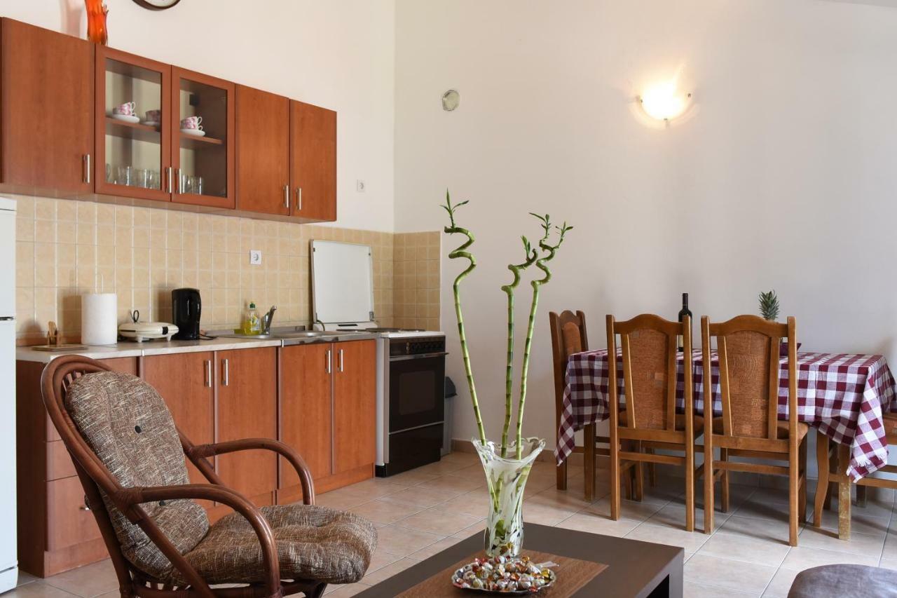 Apartments Krivokapic Prcanj With Bay View โกตอร์ ภายนอก รูปภาพ